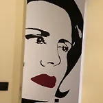 奥古斯托维埃拉公寓 *